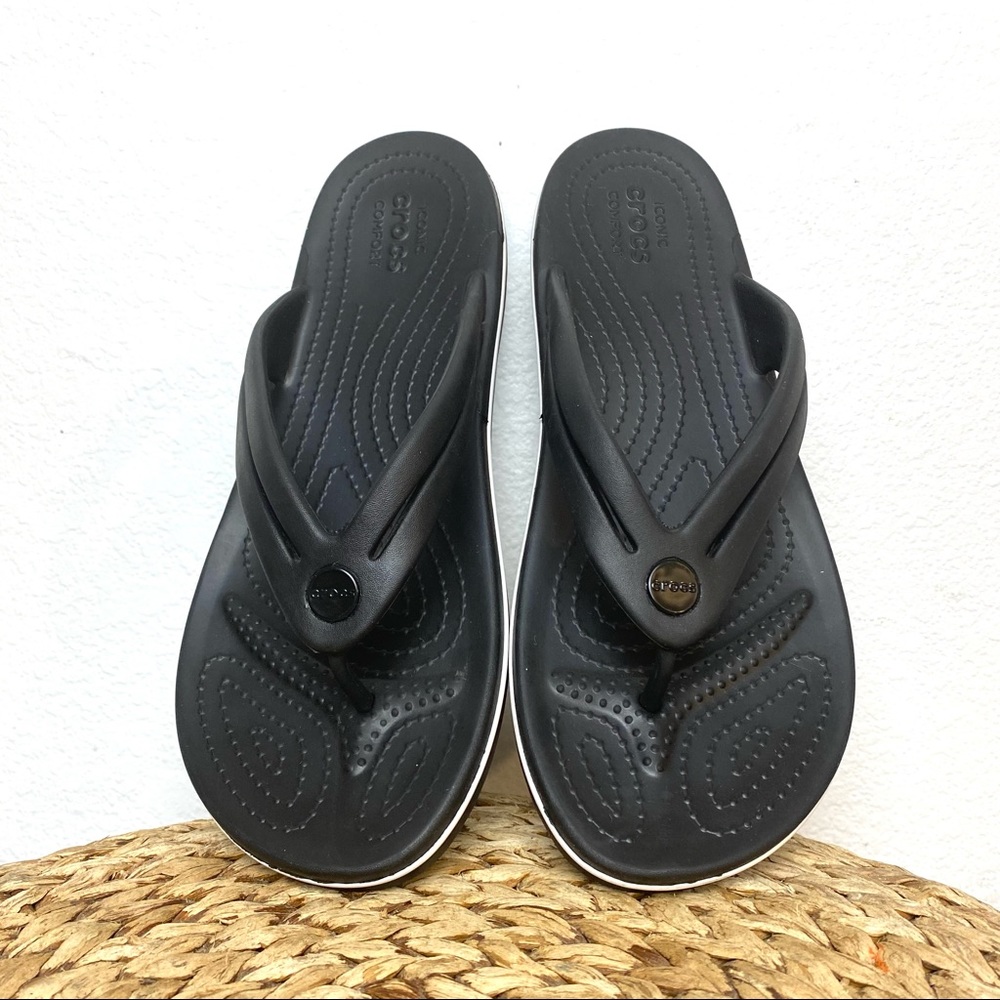 Crocs thong slipper black white women’s 10
